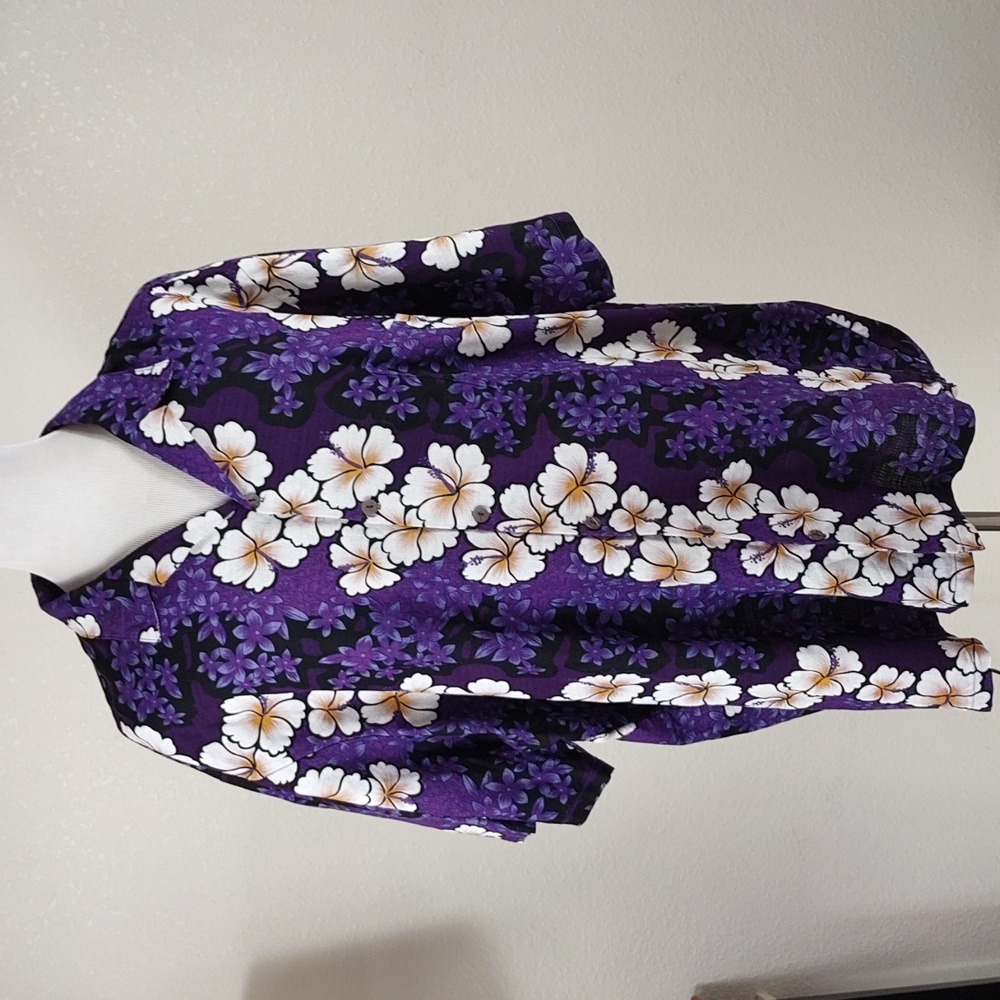 Hilo Hattie Hawaiian Shirt Men's Size 5XL Purple Cream Floral Print Short Sleeve